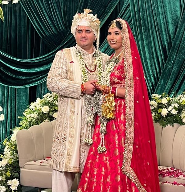 Punesh Atre & Taniya Arora